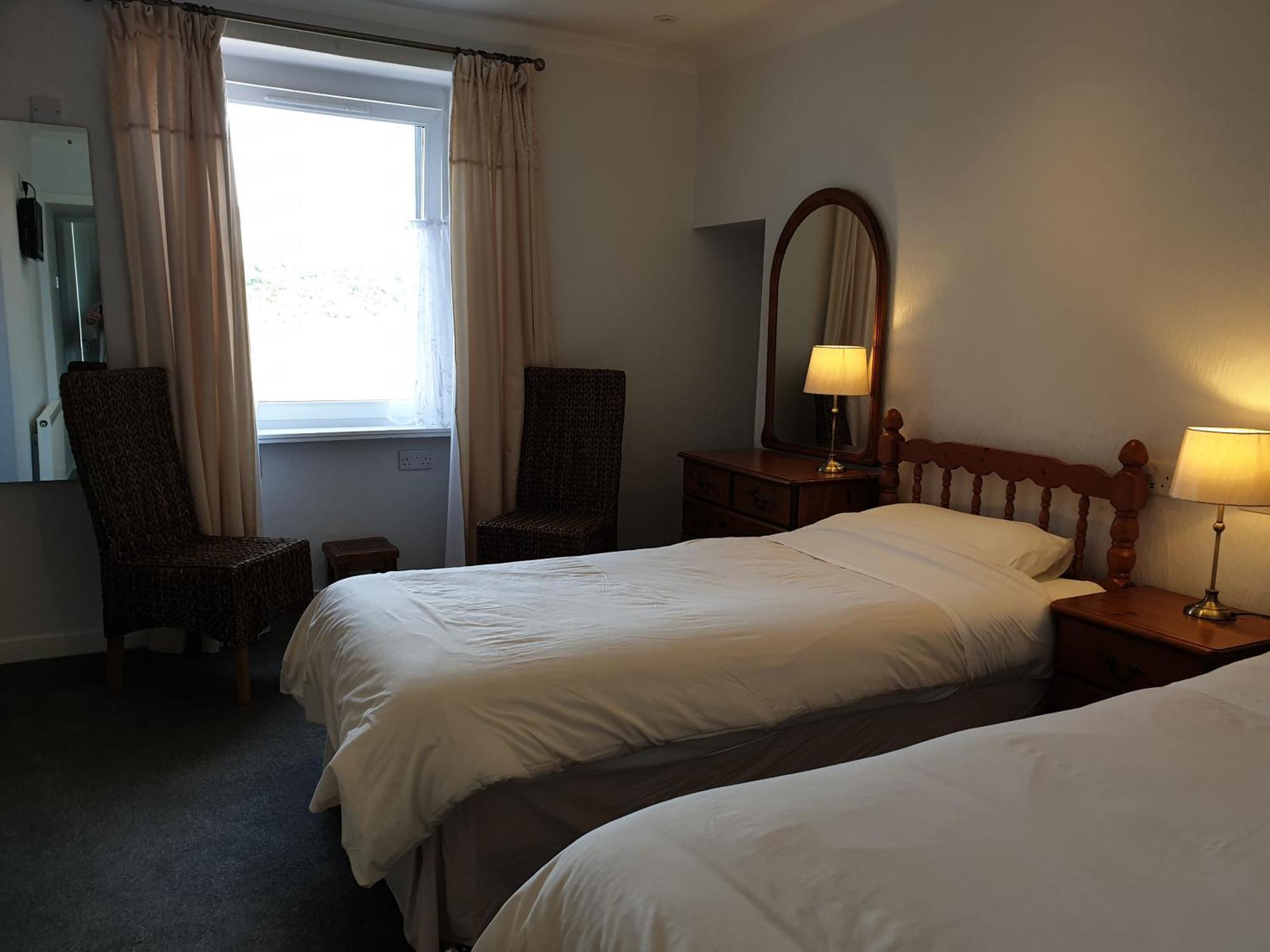 לינה וארוחת בוקר קייליקין Cliffe House Bed & Breakfast מראה חיצוני תמונה